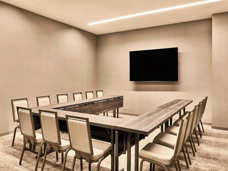AC Hotel Irvine image
