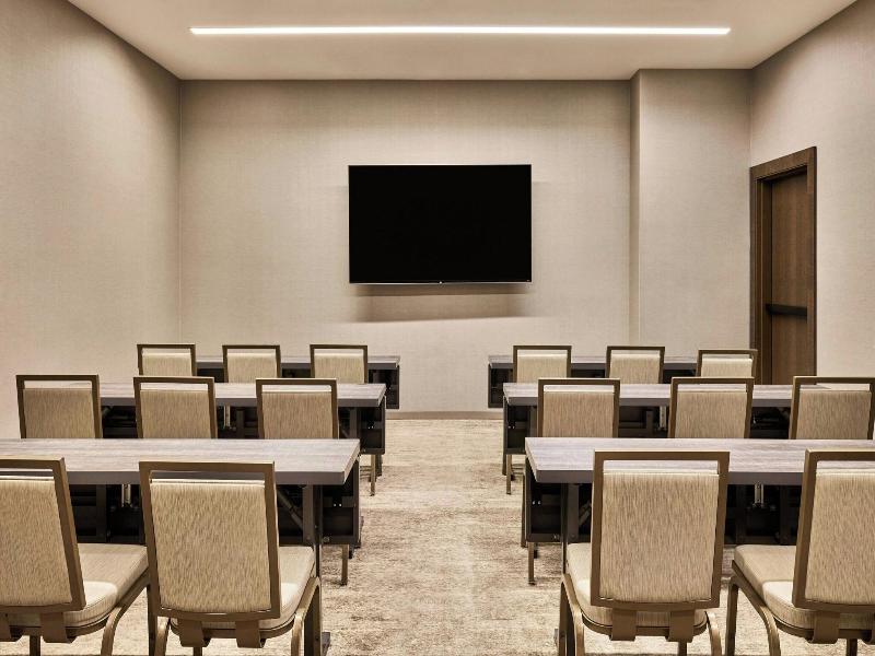 AC Hotel Irvine image