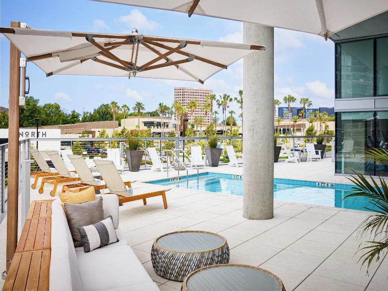 AC Hotel Irvine image