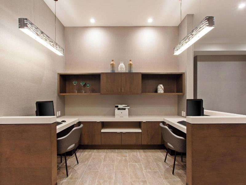 SpringHill Suites Huntington Beach Orange County image