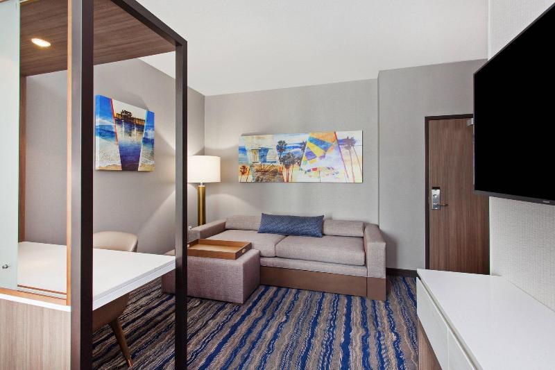 SpringHill Suites Huntington Beach Orange County image