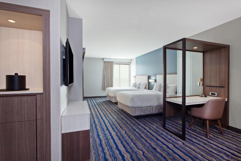 SpringHill Suites Huntington Beach Orange County image