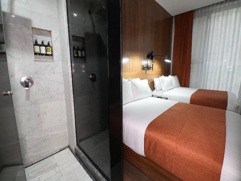 Hotel Love IT CAS Consulate image
