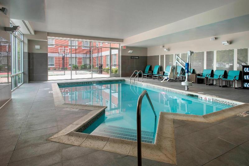 Residence Inn Boston Bridgewater image