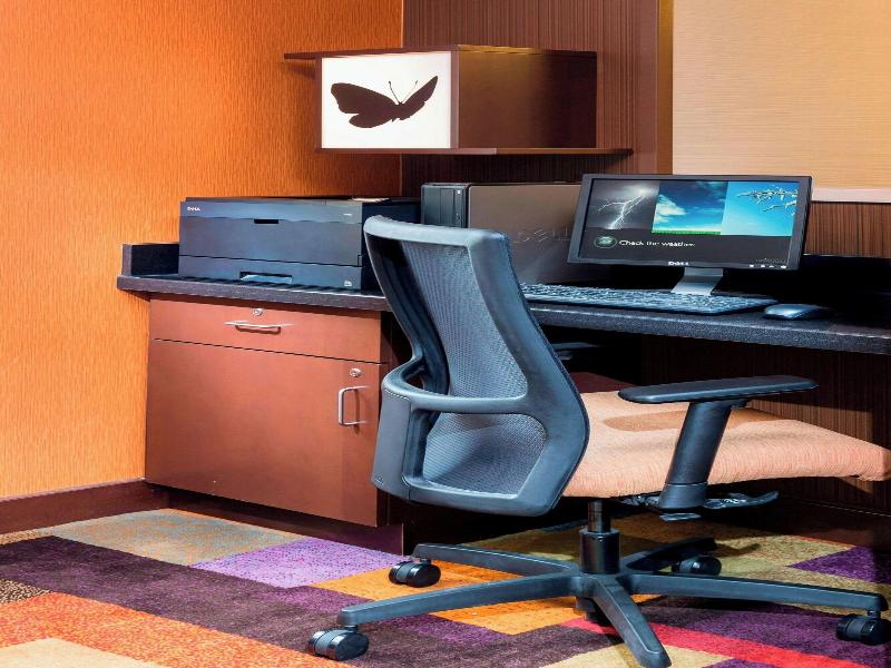 Fairfield Inn & Suites Lincoln