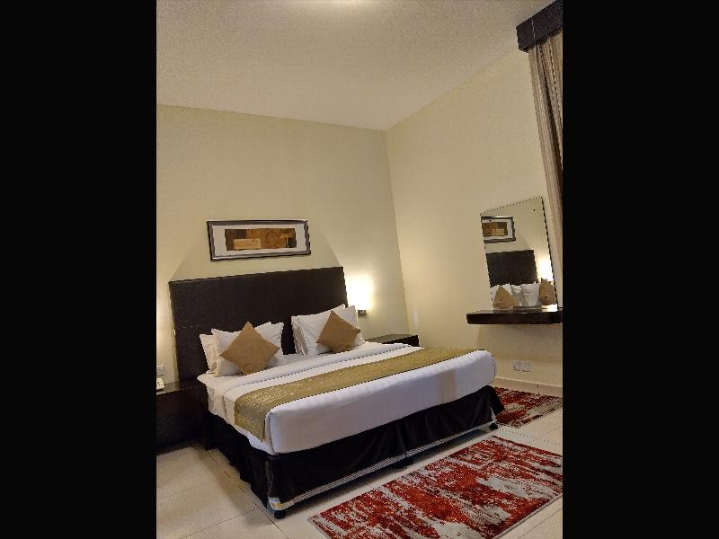 Tulip Creek Hotel Apartment image