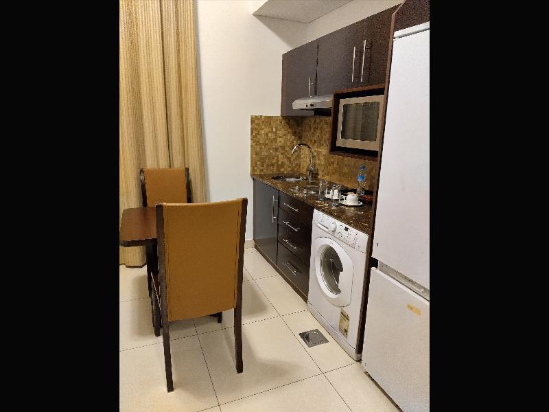 Tulip Creek Hotel Apartment image