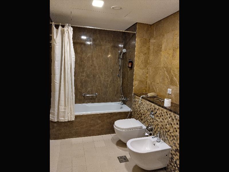 Tulip Creek Hotel Apartment image