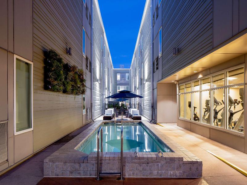 Homewood Suites New Orleans French Quarter image