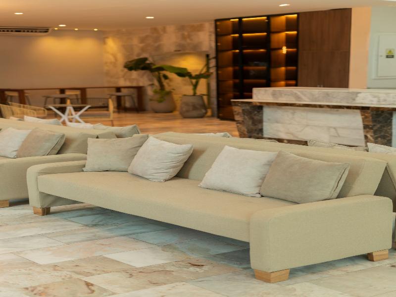 Hotel La Gran Via image