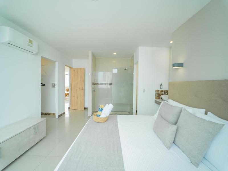 Hotel La Gran Via image
