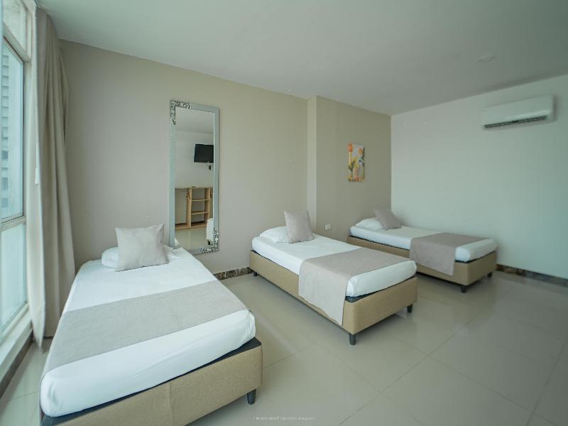 Hotel La Gran Via image
