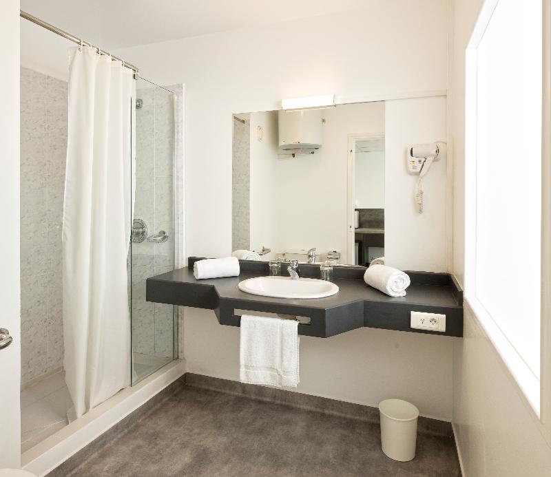 Nouvata Hotel image