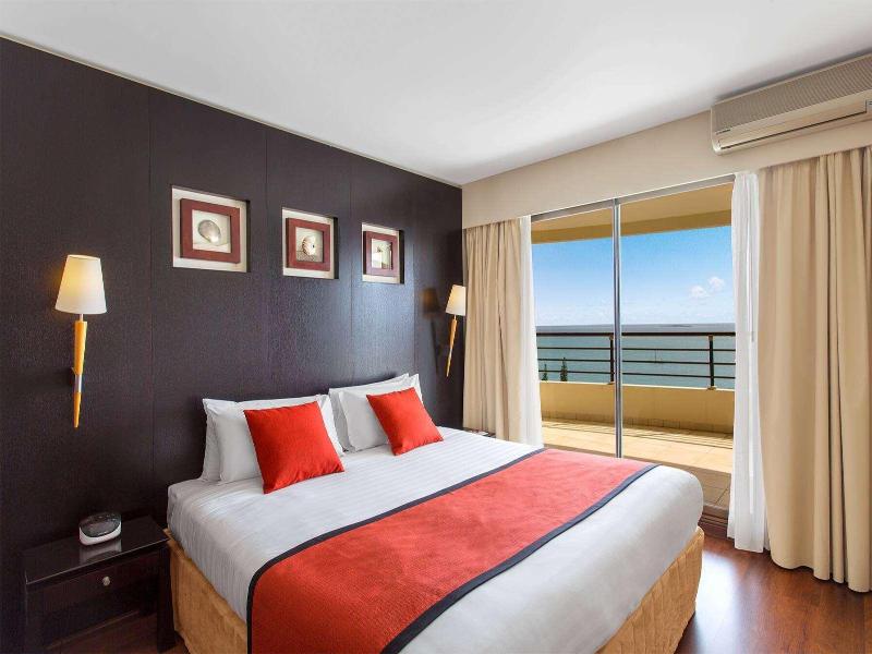 Ramada Hotel & Suites Noumea image