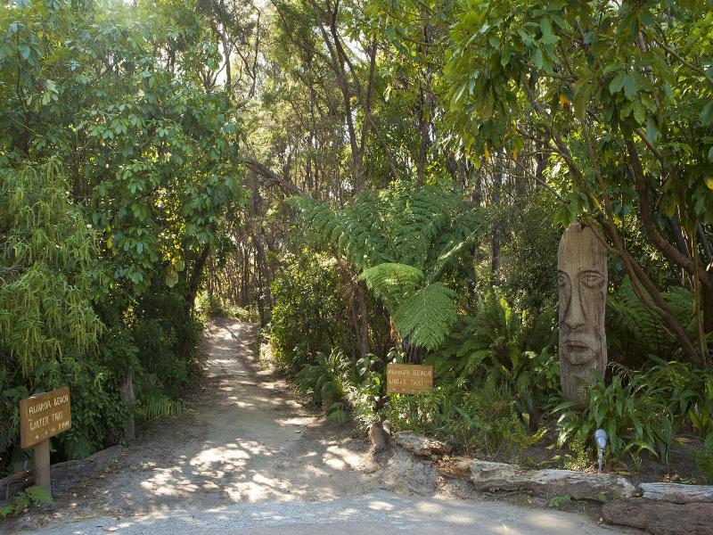 Awaroa Lodge image
