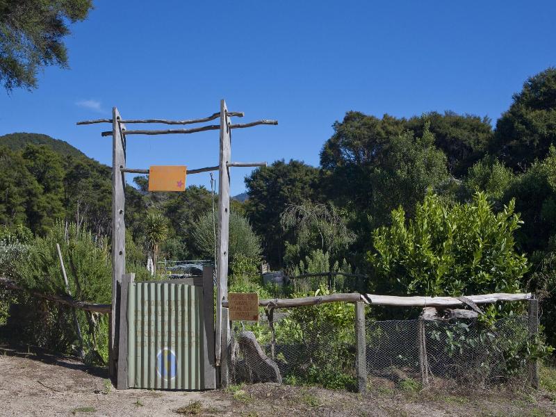 Awaroa Lodge image