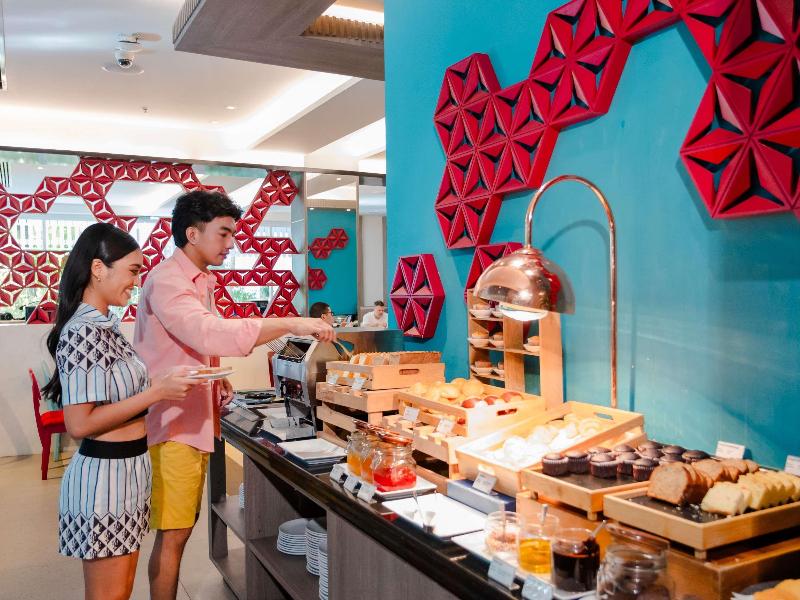 Ibis Styles Phuket City image