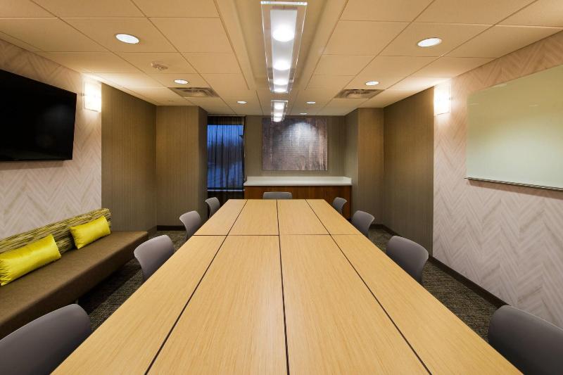 SpringHill Suites Seattle Issaquah image