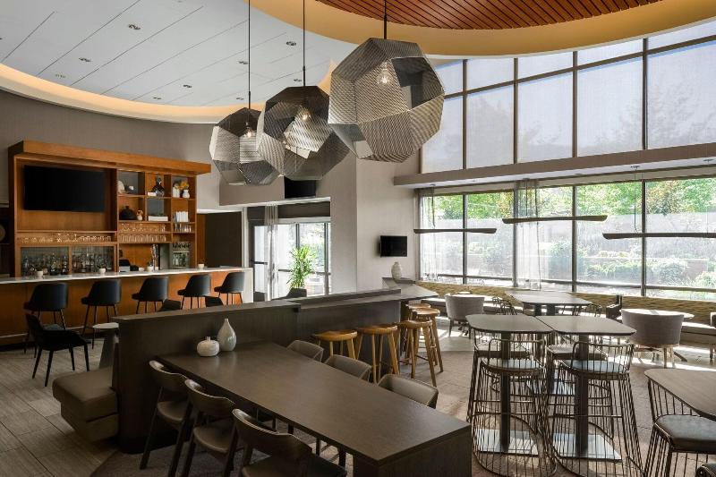 SpringHill Suites Seattle Issaquah image