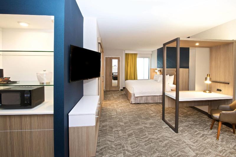 SpringHill Suites Seattle Issaquah image