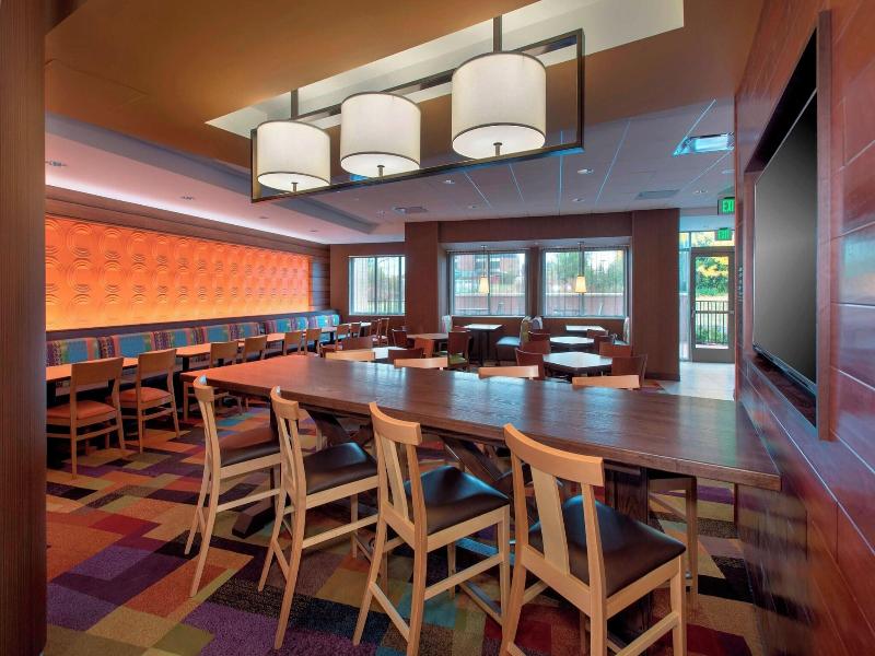 Fairfield Inn & Suites Syracuse Carrier Circle