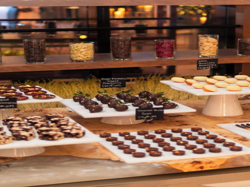 Stay in style at JW Marriott parq Vancouver
