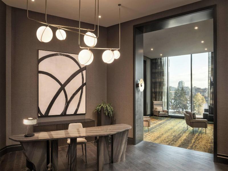 Stay in style at JW Marriott parq Vancouver