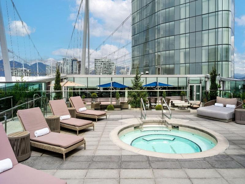 Stay in style at JW Marriott parq Vancouver