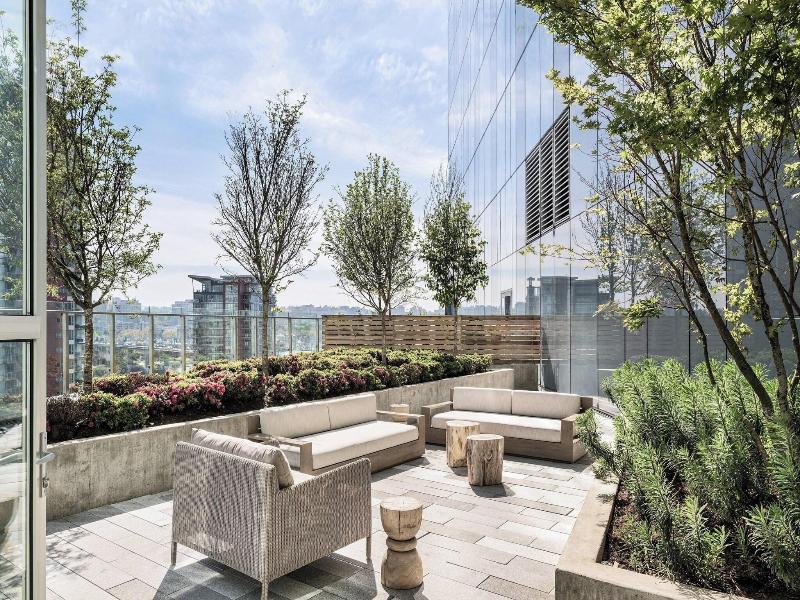 Stay in style at JW Marriott parq Vancouver