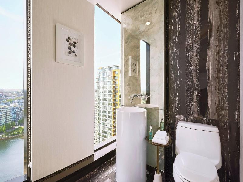 Stay in style at JW Marriott parq Vancouver
