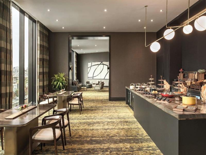 Stay in style at JW Marriott parq Vancouver