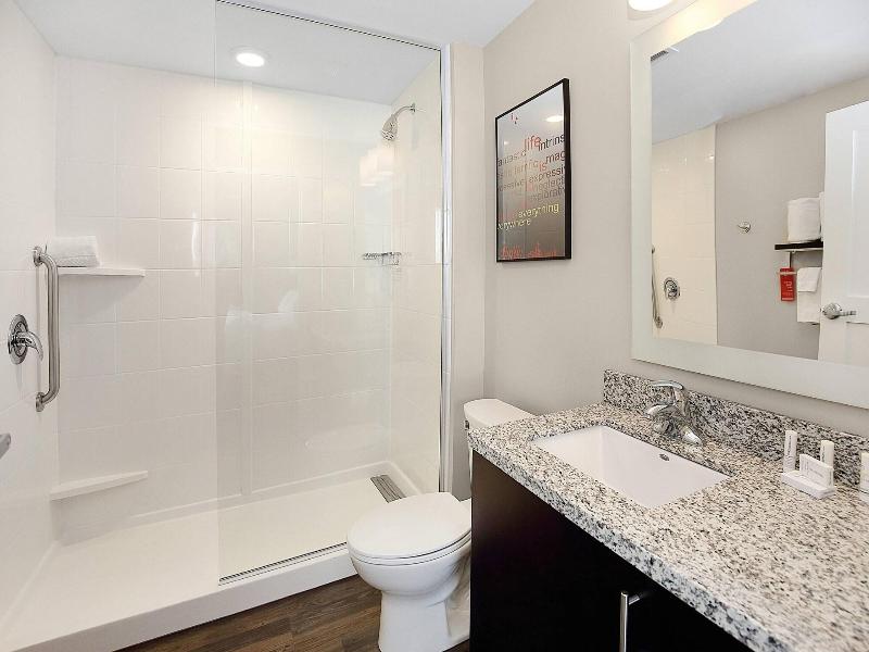 TownePlace Suites Grove City Mercer/Outlets image