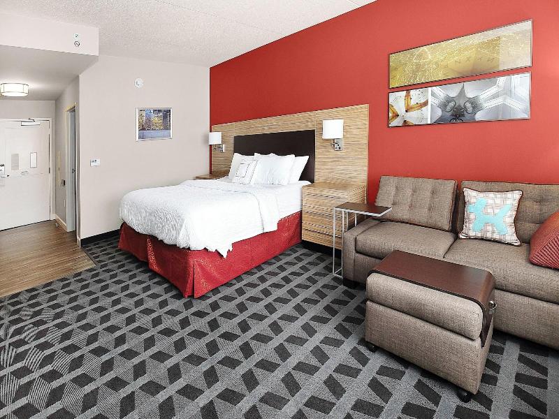 TownePlace Suites Grove City Mercer/Outlets image