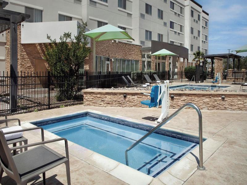 Courtyard El Paso East/I-10 image