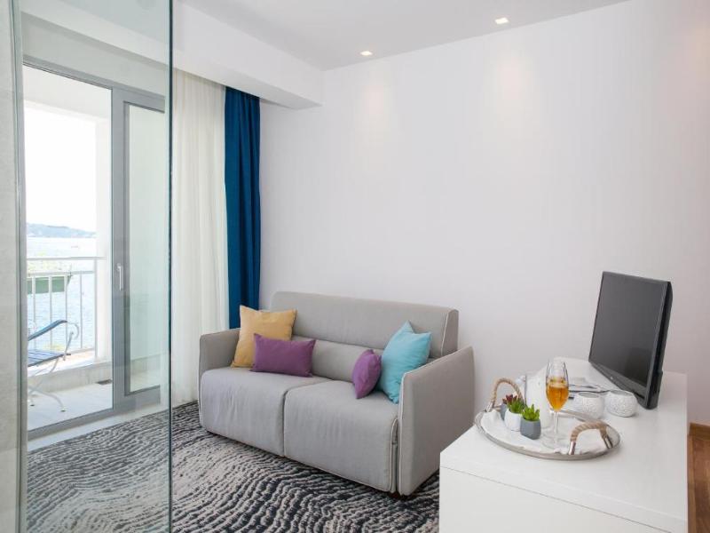 Boutique Hotel and Spa Blanc & Bleu - Blanche image