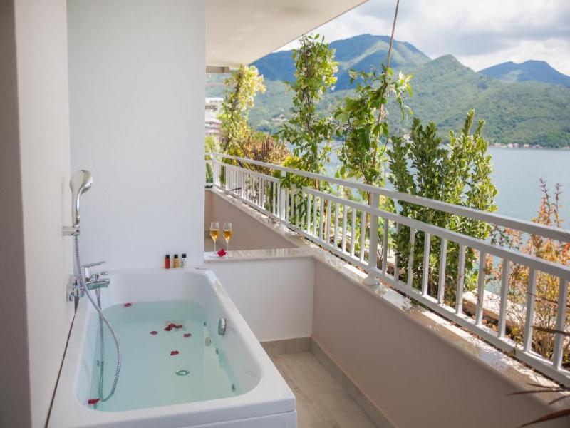 Boutique Hotel and Spa Blanc & Bleu - Blanche image