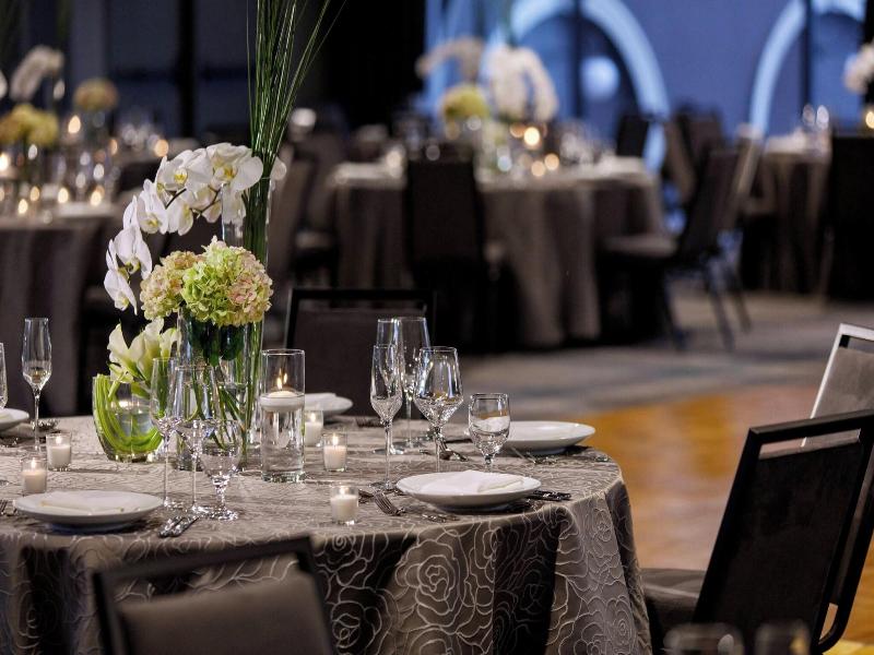 Renaissance Reno Downtown Hotel image