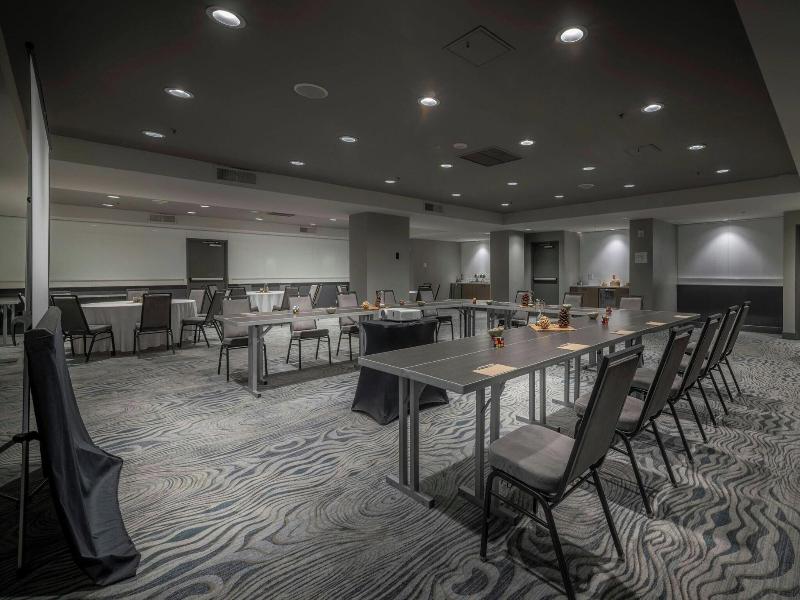 Renaissance Reno Downtown Hotel image