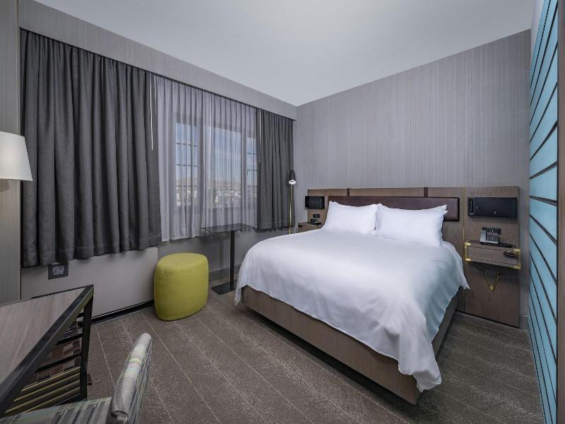 Renaissance Reno Downtown Hotel image