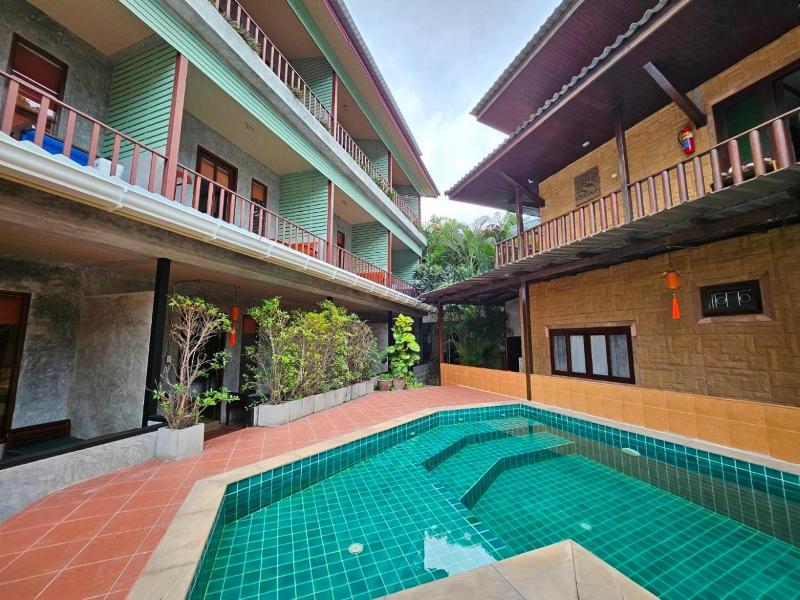 Phatchara Boutique Hotel image