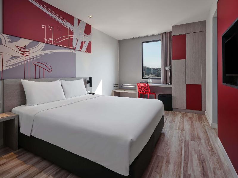 Ibis Bangkok Impact image