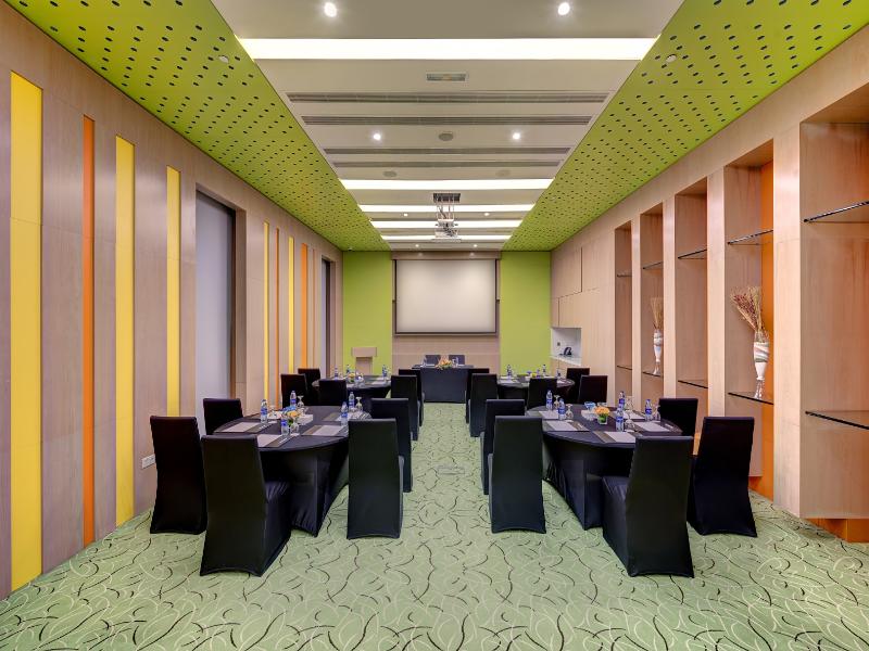 Al Khoory Atrium Hotel  - Al Barsha — view