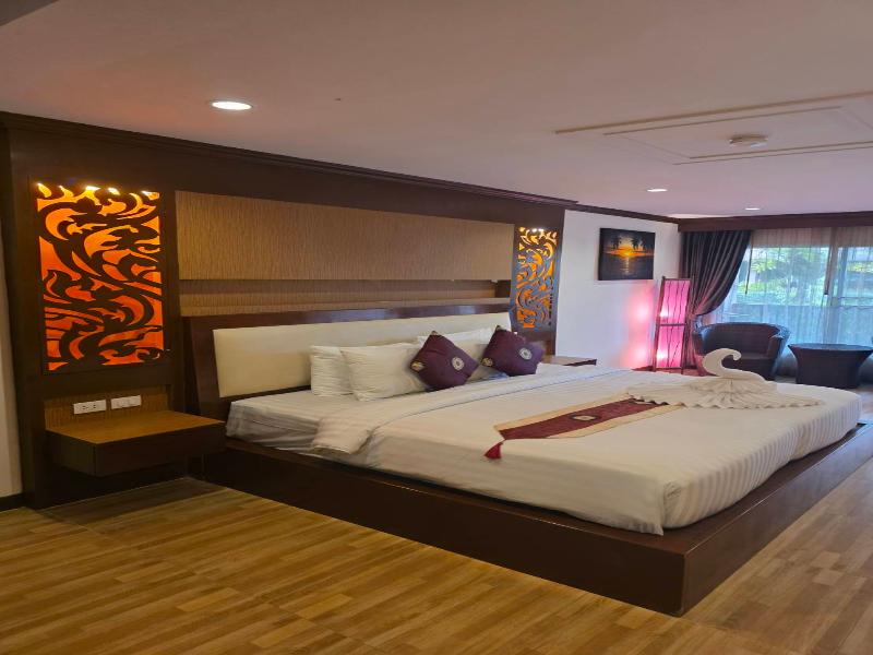 Chivatara Resort & Spa Bang Tao Beach Phuket image