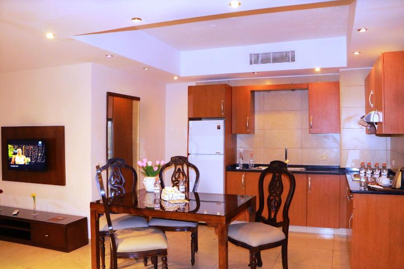 City Rose Hotel Suites image