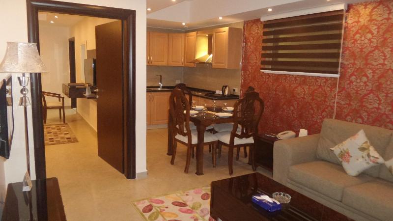 City Rose Hotel Suites image