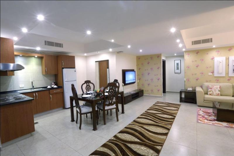 City Rose Hotel Suites image