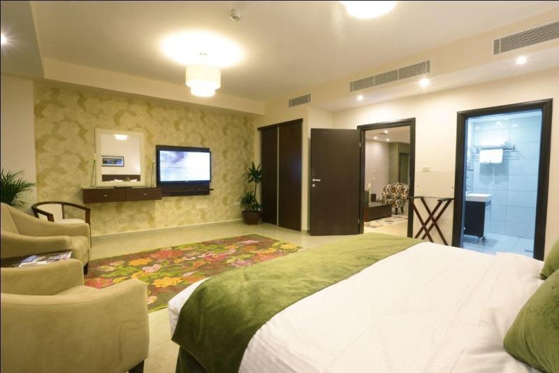 City Rose Hotel Suites image