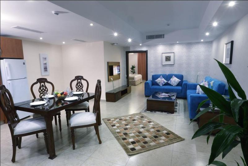 City Rose Hotel Suites image