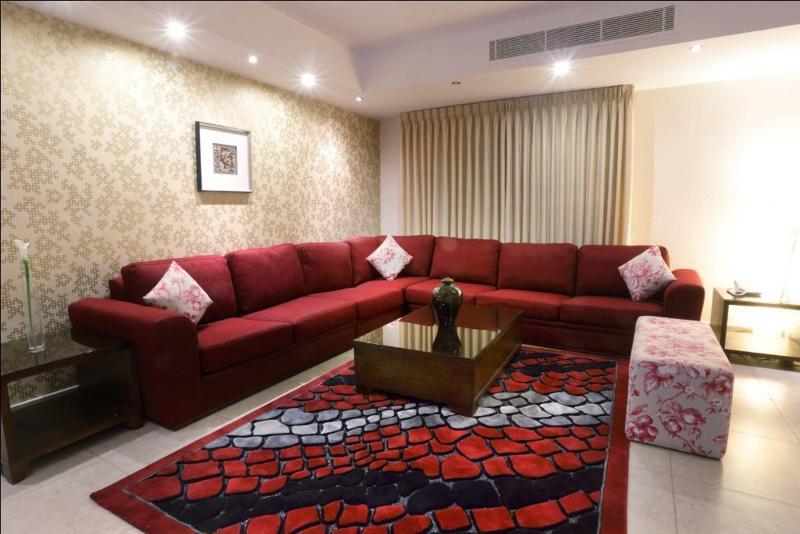City Rose Hotel Suites image