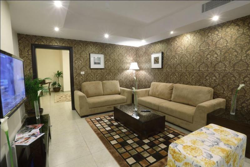 City Rose Hotel Suites image